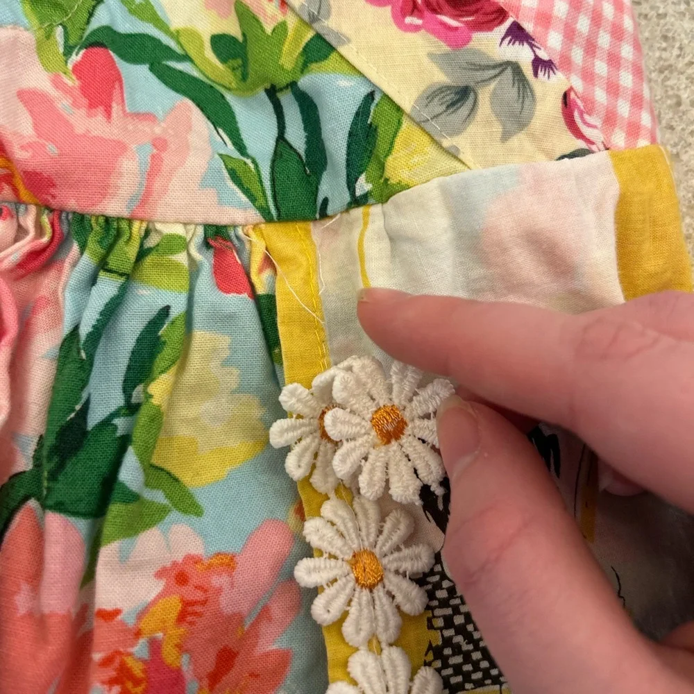 Freckled Chicken Girls Toddler Floral‎ Boho Daisy Trim Vintage Appliqué Dress
